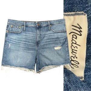 Madewell Hi-Rise Denim Shorts in Homecrest Wash: Ripped Edition Size:  22